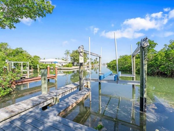 8301 MARINA DRIVE, Unit 8, HOLMES BEACH, FL 34217