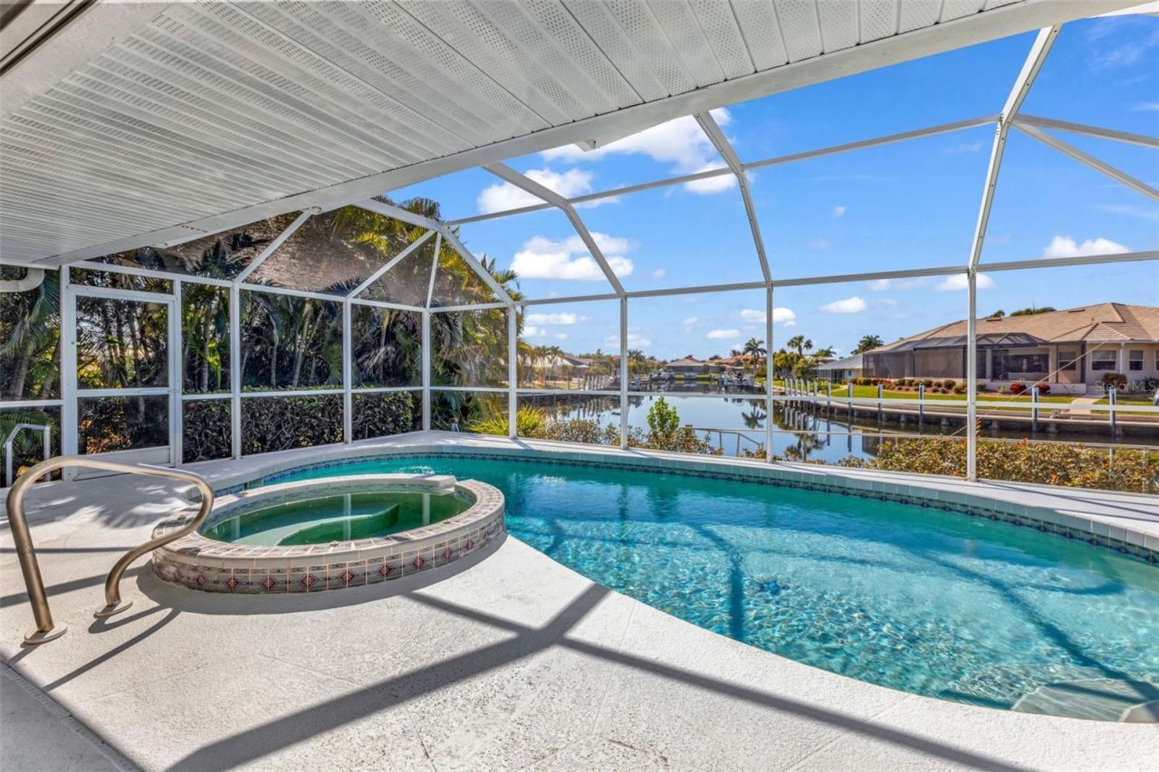 155 Crescent Drive, Punta Gorda, FL 33950 Photo