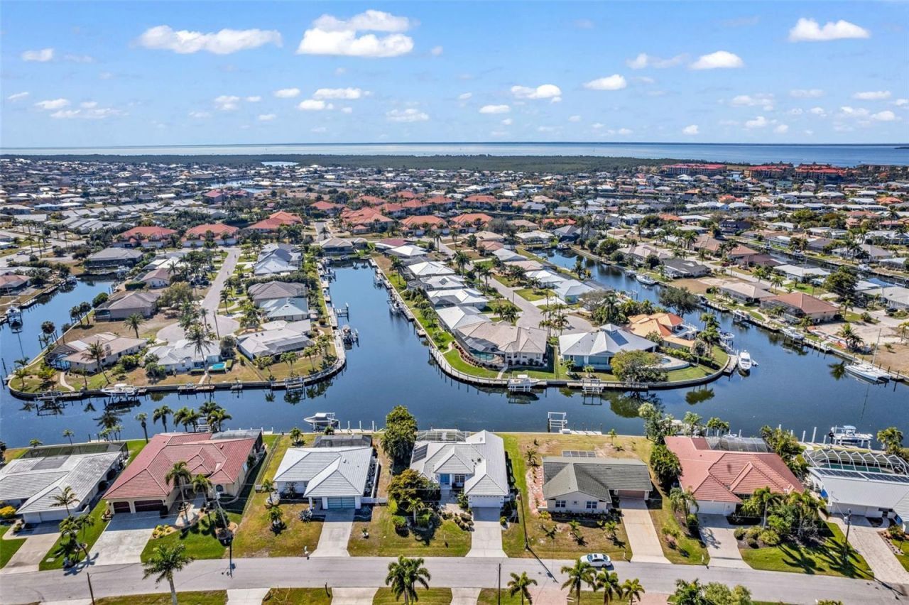 155 Crescent Drive, Punta Gorda, FL 33950 Photo