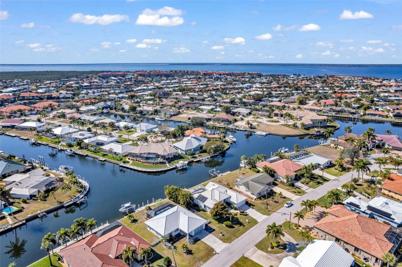 155 Crescent Drive, Punta Gorda, FL 33950 Photo