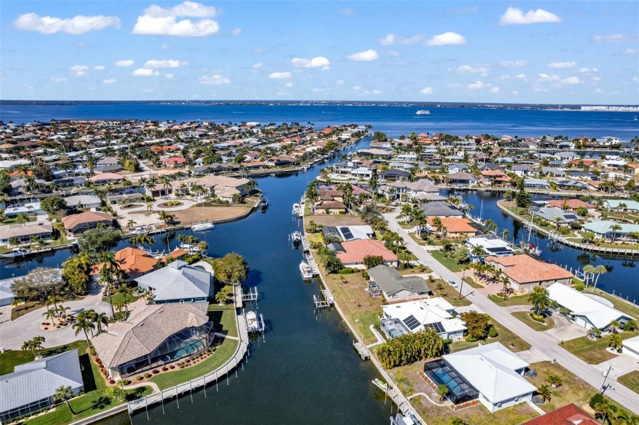 155 Crescent Drive, Punta Gorda, FL 33950 Photo