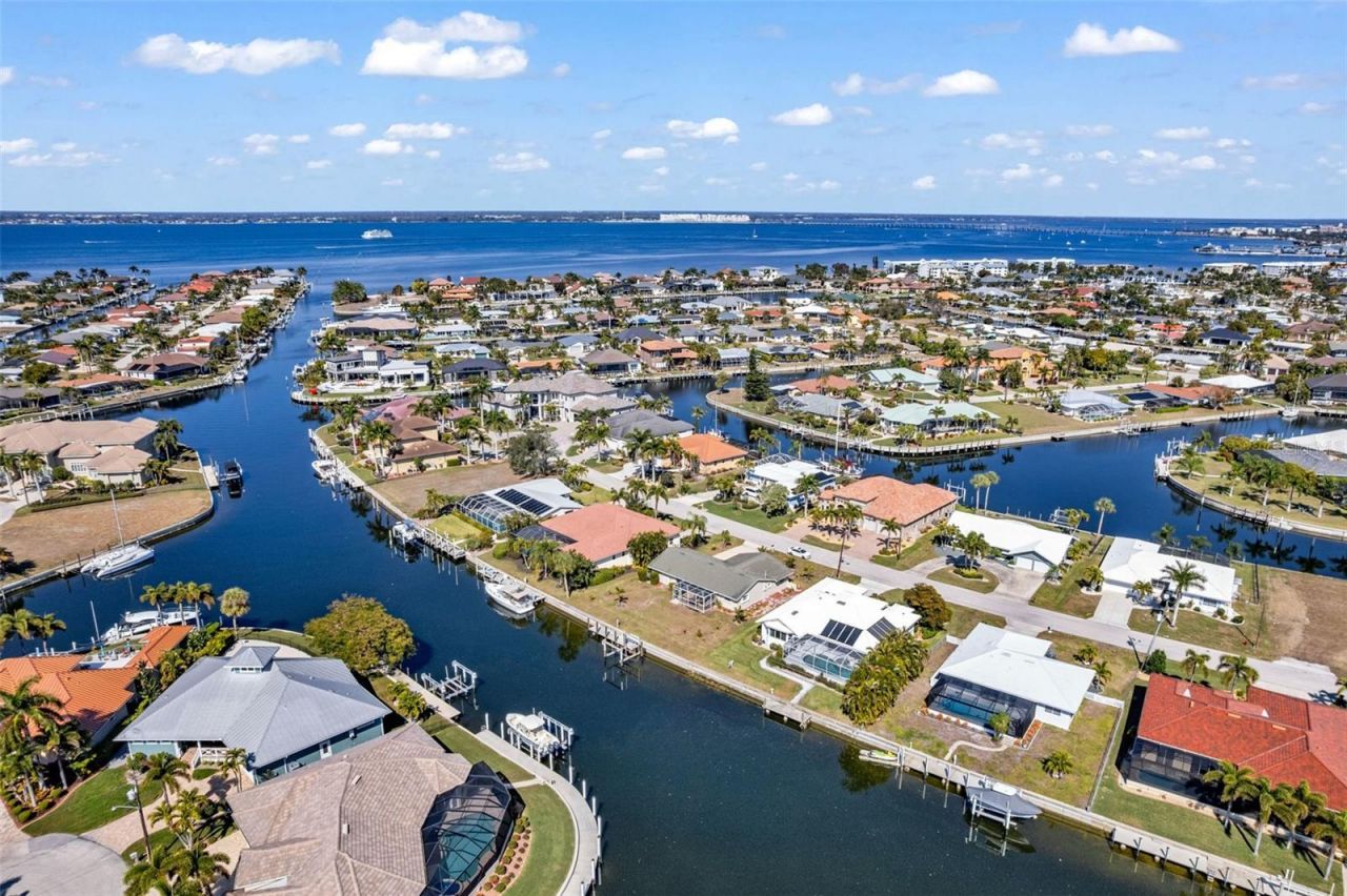 155 Crescent Drive, Punta Gorda, FL 33950 Photo