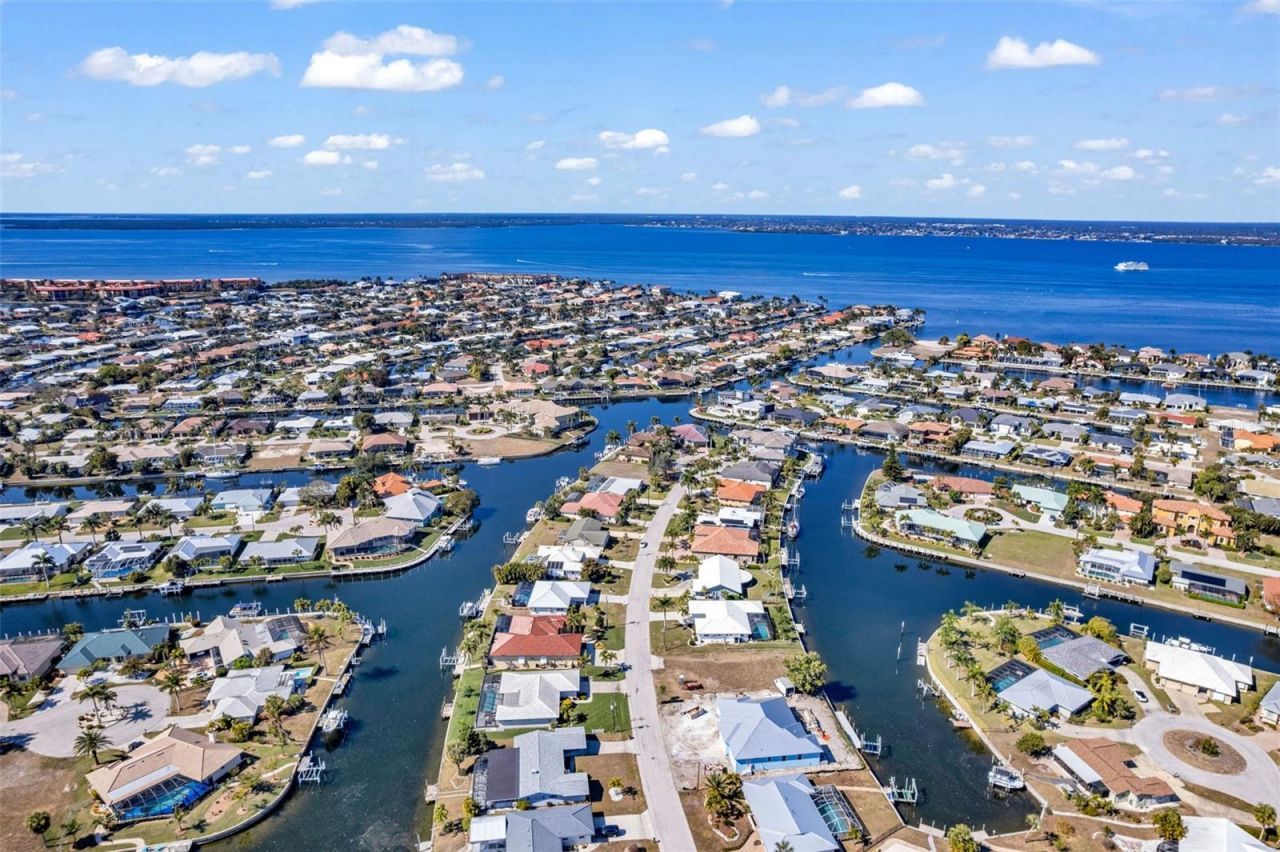 155 Crescent Drive, Punta Gorda, FL 33950 Photo