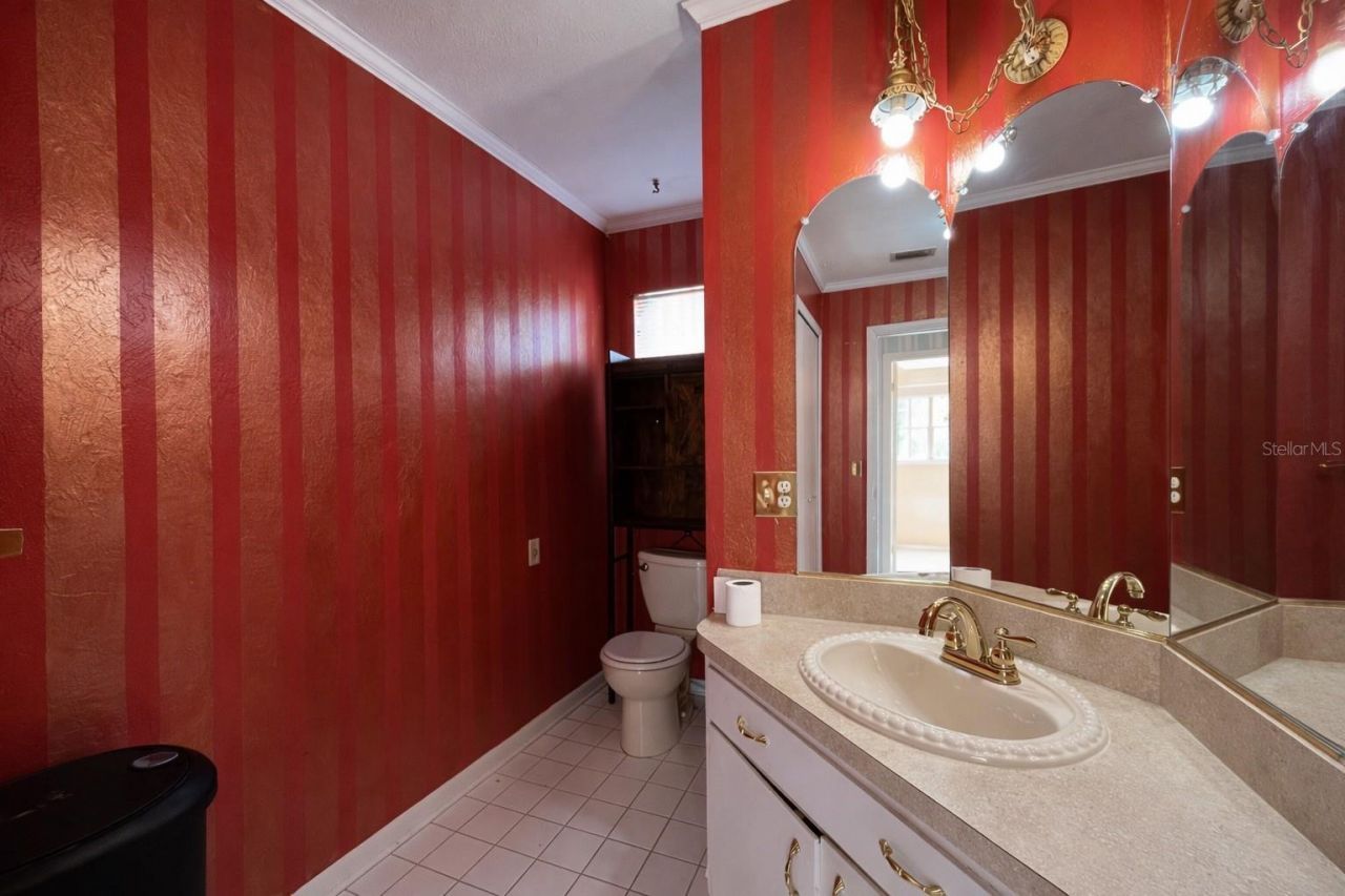 355 SW Marvin Burnett Road, Lake City, FL 32025 Photo