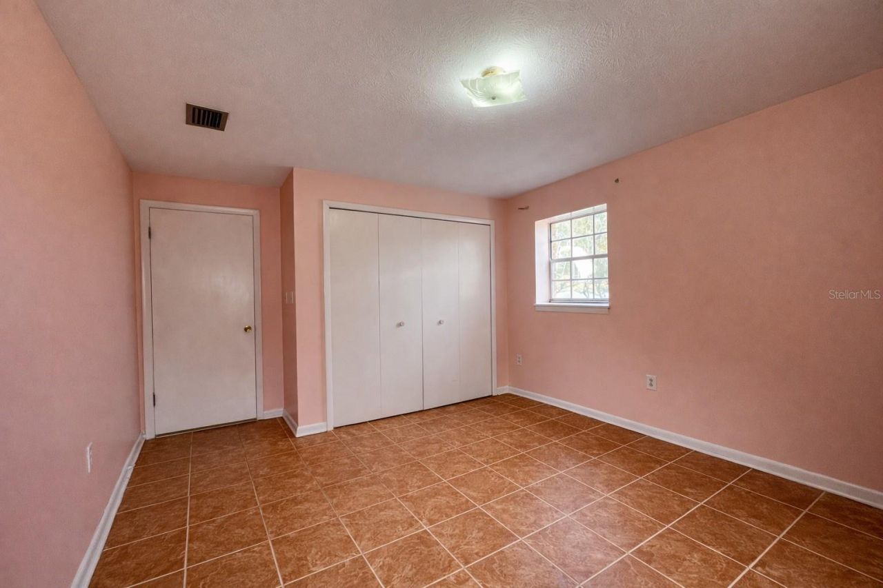 355 SW Marvin Burnett Road, Lake City, FL 32025 Photo