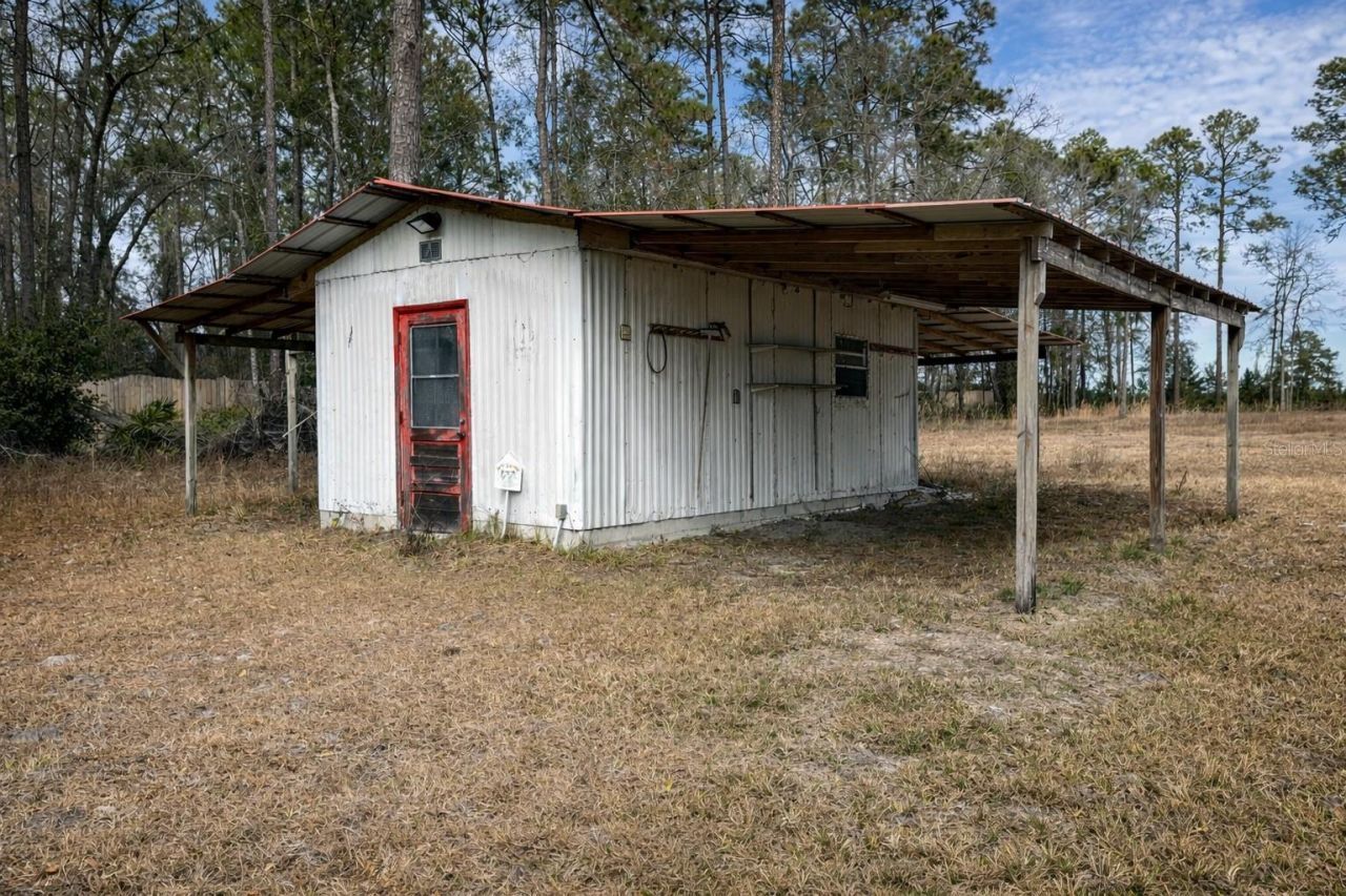 355 SW Marvin Burnett Road, Lake City, FL 32025 Photo