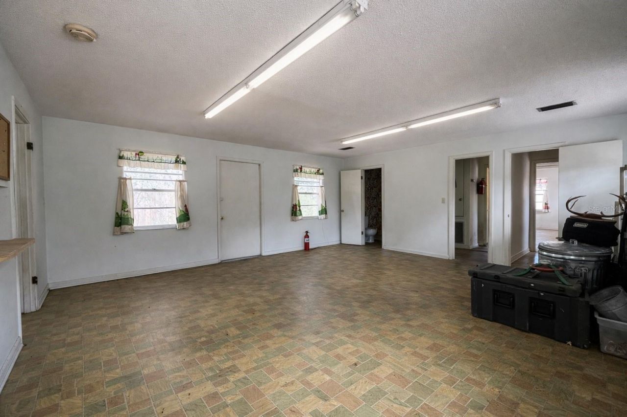 355 SW Marvin Burnett Road, Lake City, FL 32025 Photo