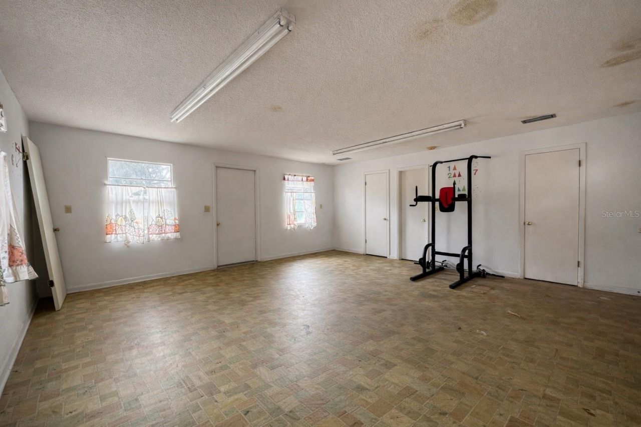 355 SW Marvin Burnett Road, Lake City, FL 32025 Photo