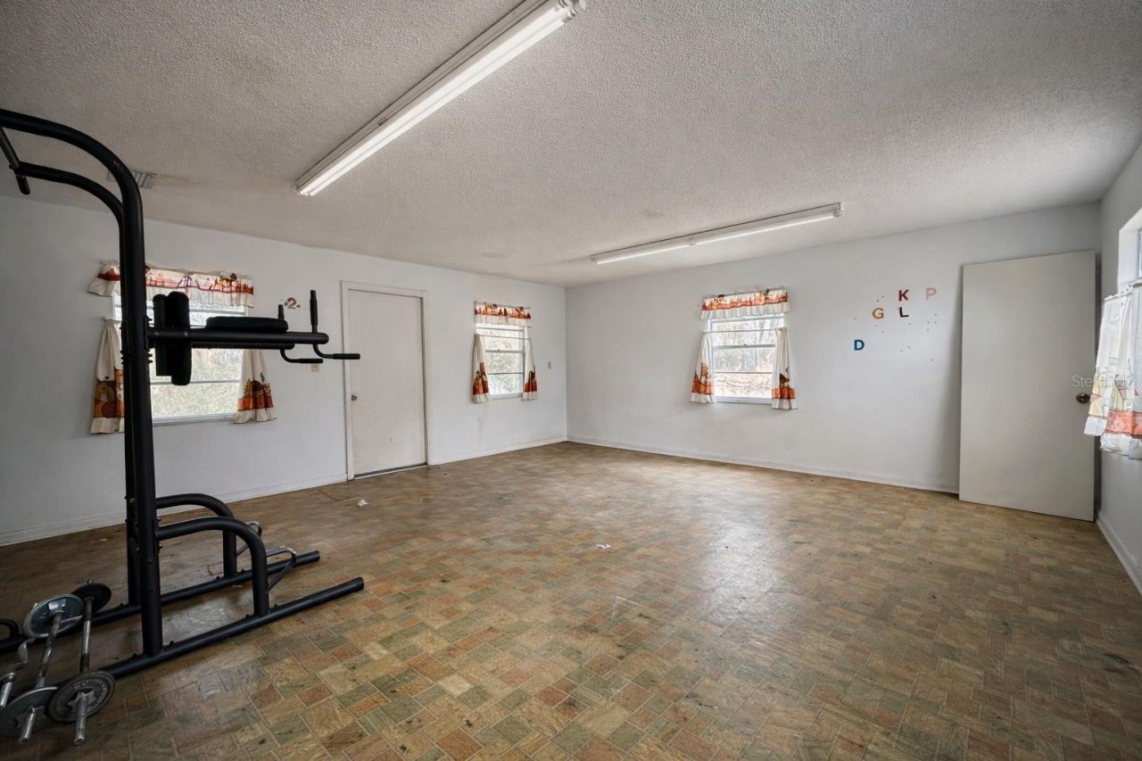 355 SW Marvin Burnett Road, Lake City, FL 32025 Photo