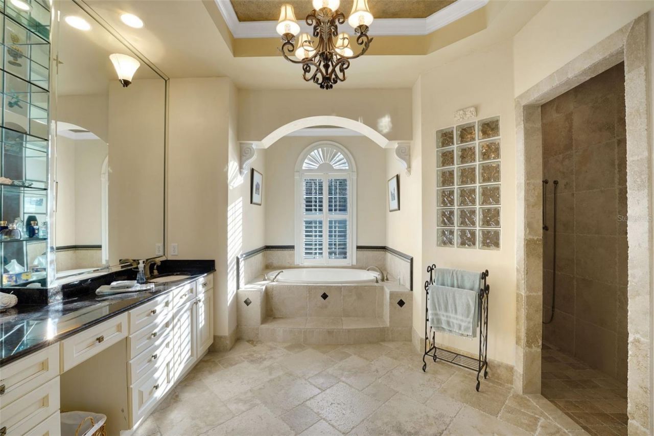 1830 Alaqua Lakes Boulevard, Longwood, FL 32779 Photo