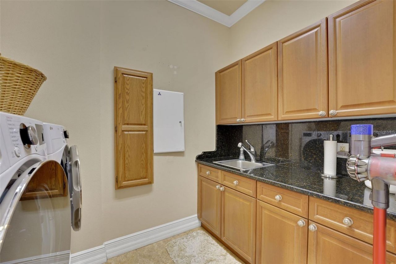 1830 Alaqua Lakes Boulevard, Longwood, FL 32779 Photo