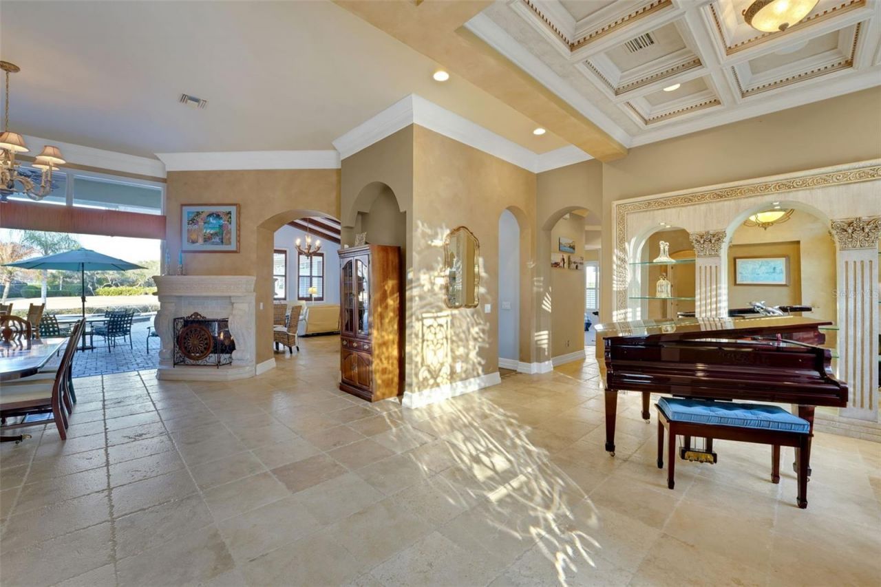 1830 Alaqua Lakes Boulevard, Longwood, FL 32779 Photo