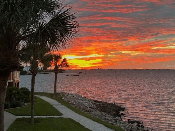 5000 CULBREATH KEY WAY, Unit 9-112, TAMPA, FL 33611