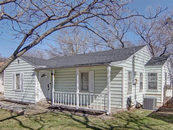 813 S Lamar Street, Weatherford, TX 76086