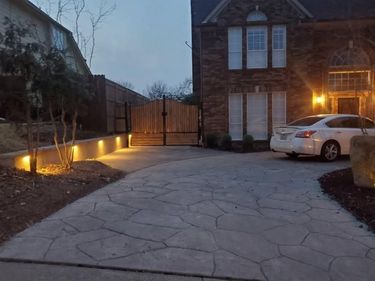 6319 Lake Bluff Drive, Dallas, TX 75249