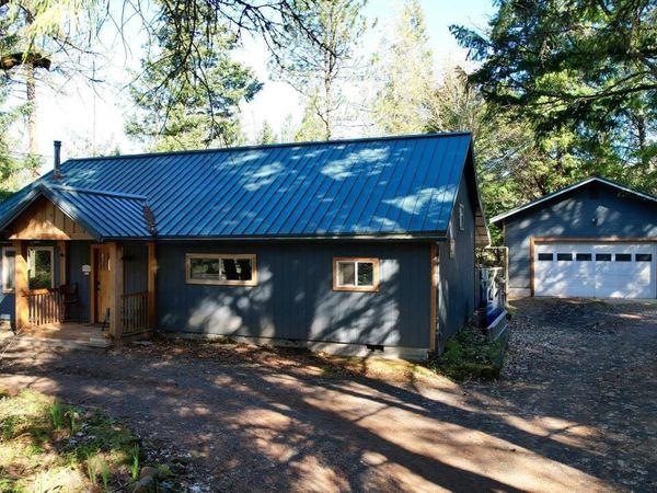 1760 Mill Creek Drive, Prospect, OR 97536