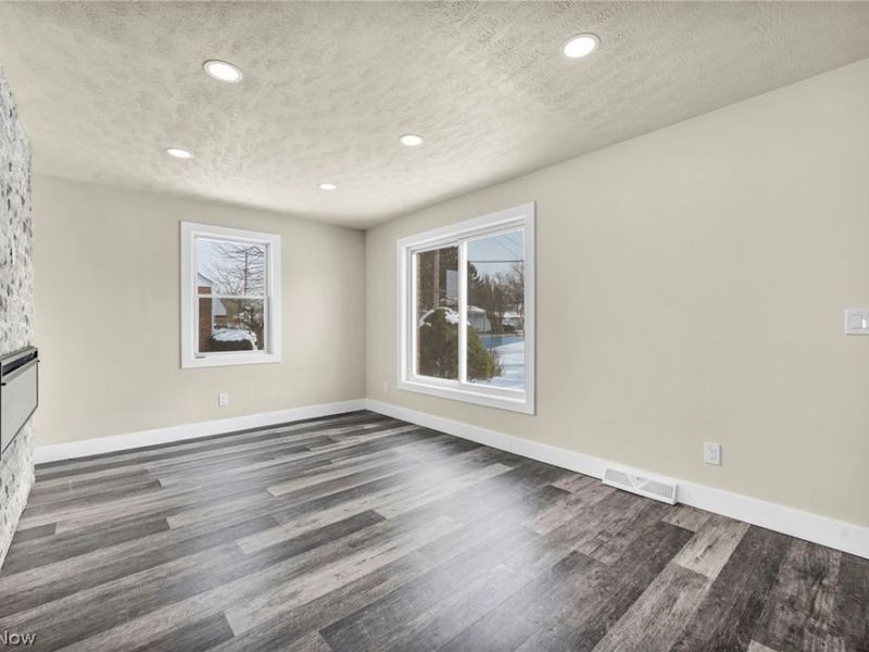 20261 Fuller Avenue, Euclid, OH 44123 Photo 16