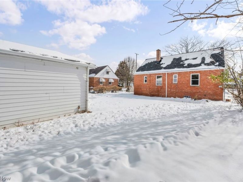 20261 Fuller Avenue, Euclid, OH 44123 Photo 5