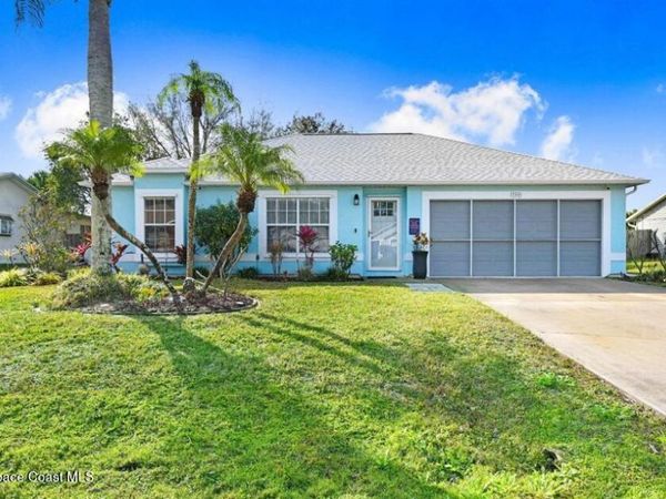 700 Pampas Street NW , Palm Bay, FL 32907