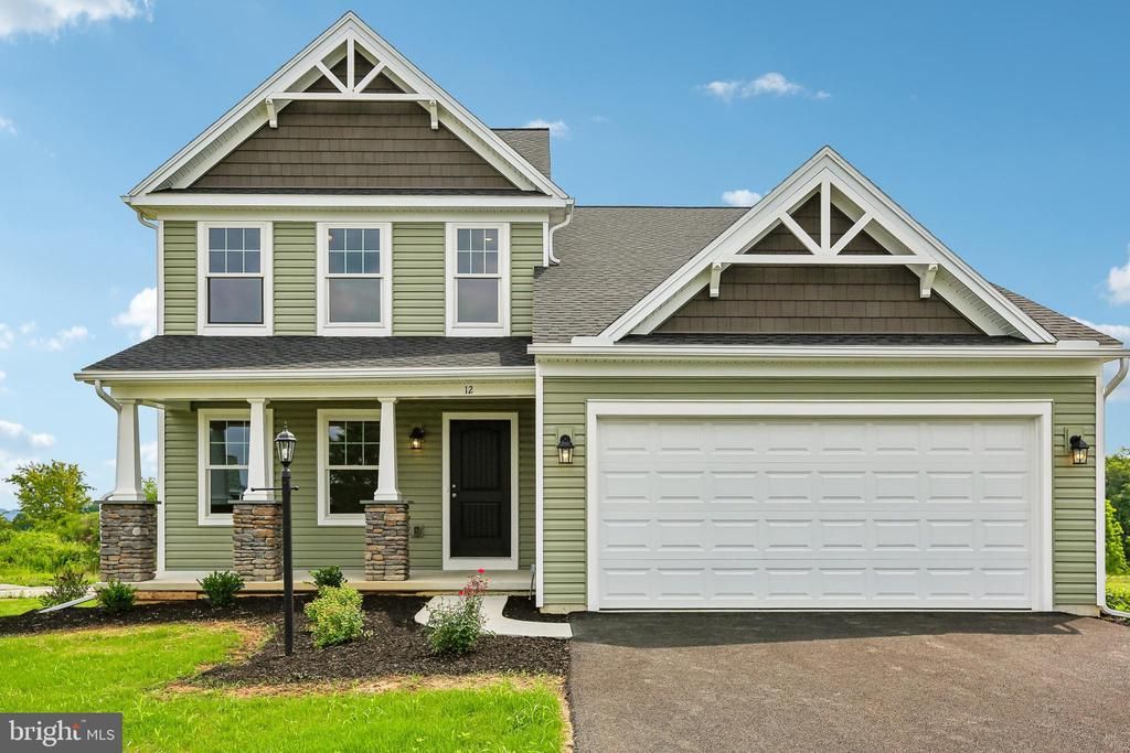 12 KRISTI LANE, BIGLERVILLE, PA 17307