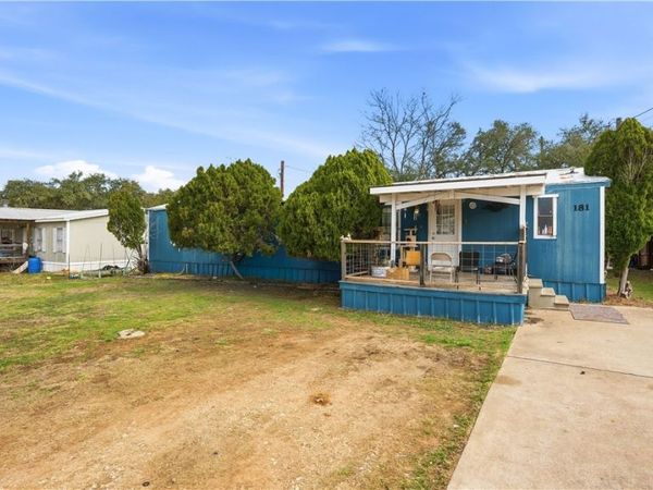 181 Dobie Drive, Wimberley, TX 78676