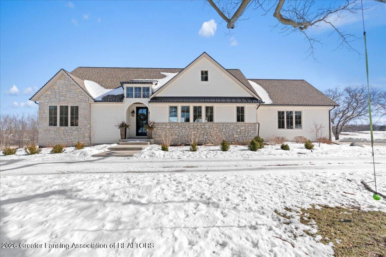 14211 Myers Road, Dewitt, MI 48820 Main Photo