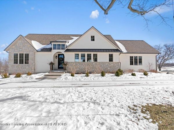 14211 Myers Road, DeWitt, MI 48820