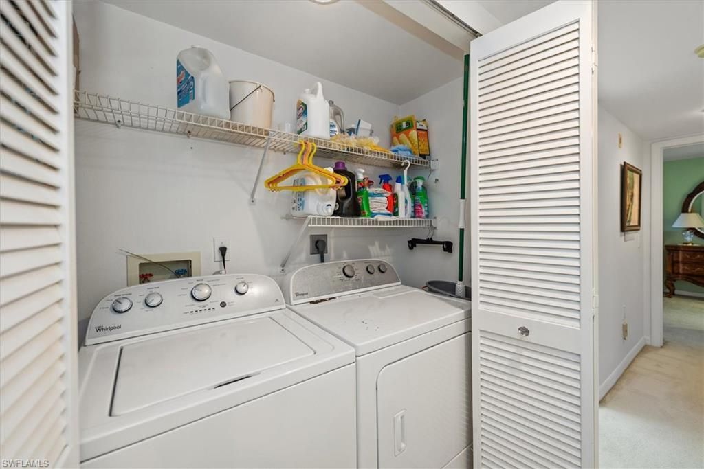 5825 Trailwinds Dr, Unit 414, Fort Myers, FL 33907 Photo
