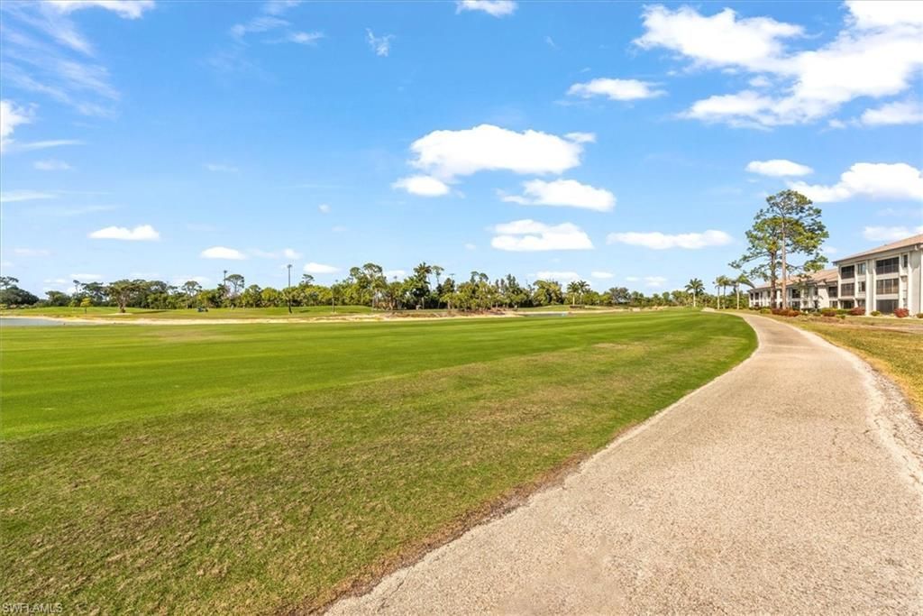 5825 Trailwinds Dr, Unit 414, Fort Myers, FL 33907 Photo