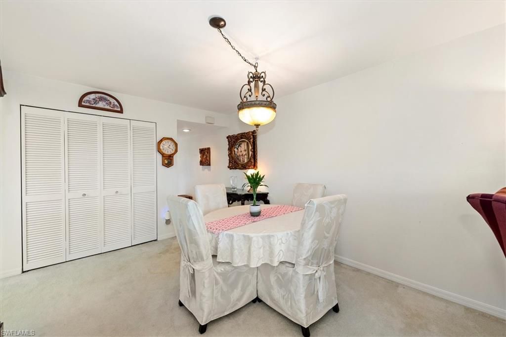 5825 Trailwinds Dr, Unit 414, Fort Myers, FL 33907 Photo