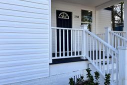 2208 Bailey Drive photo 4