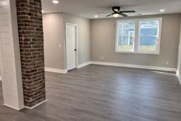 2208 Bailey Drive photo 4