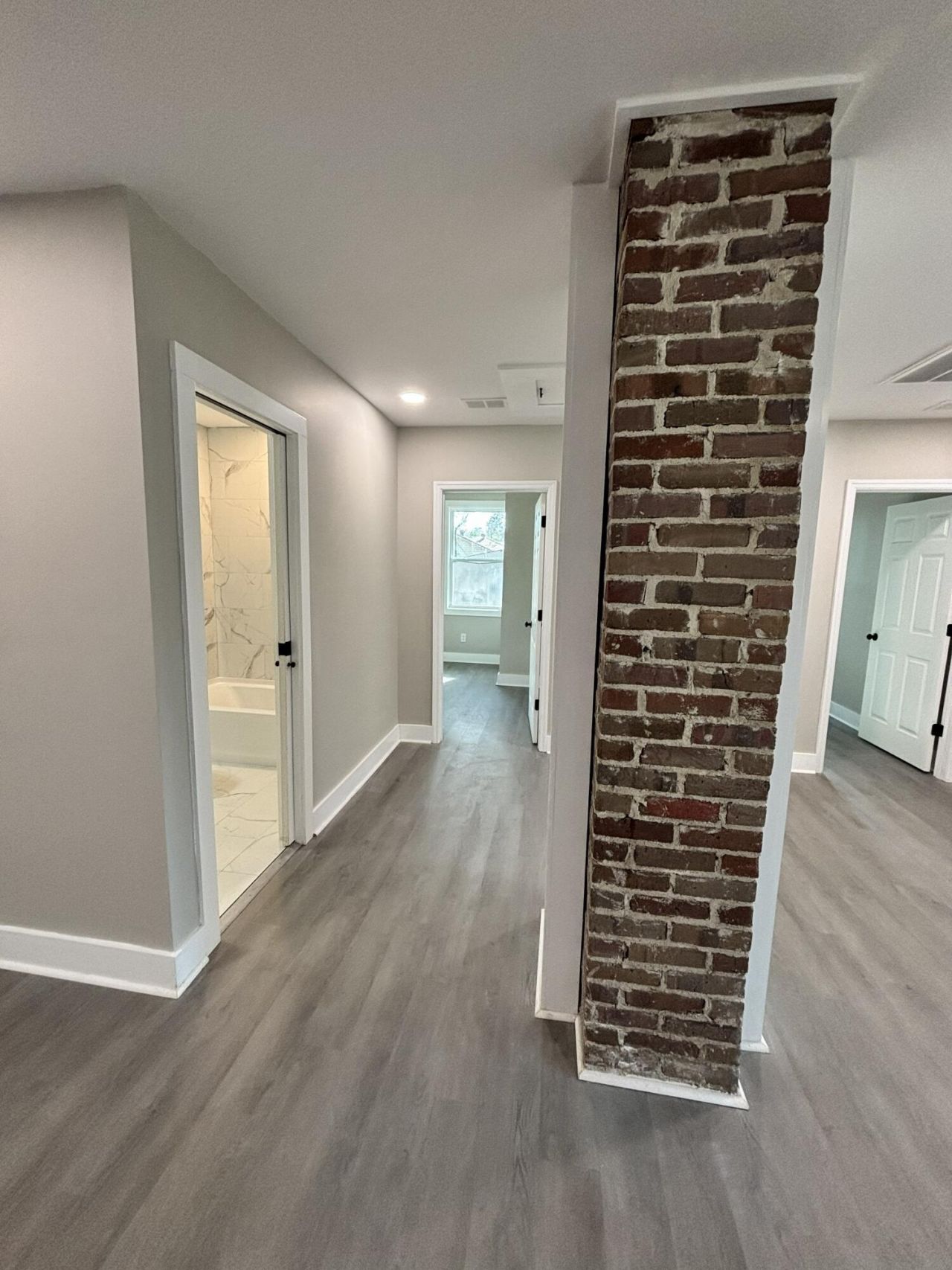 2208 Bailey Drive Photo 8