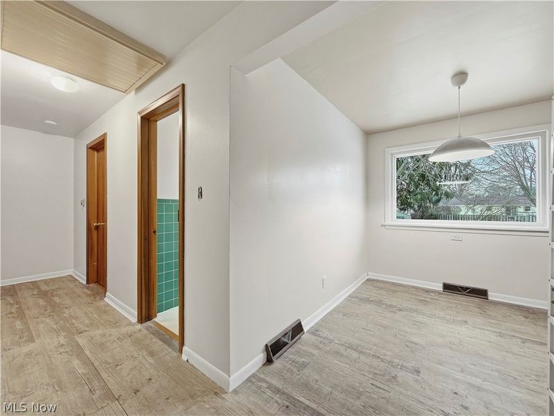 4656 Pinegrove Avenue, Austintown, OH 44515 Photo 13