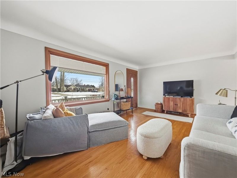 4656 Pinegrove Avenue, Austintown, OH 44515 Photo 2