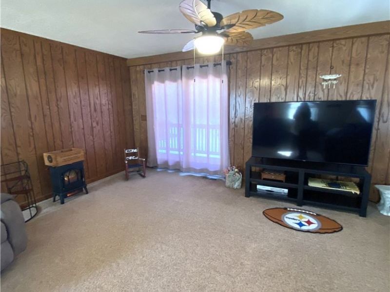 400 Lyons Avenue, East Palestine, OH 44413 Photo 15