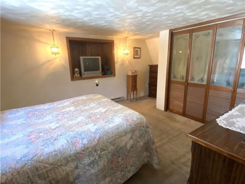 400 Lyons Avenue, East Palestine, OH 44413 Photo 27