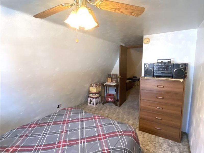 400 Lyons Avenue, East Palestine, OH 44413 Photo 34