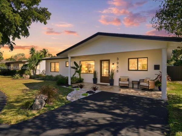 3958 NW 19th Ave, Oakland Park, FL 33309