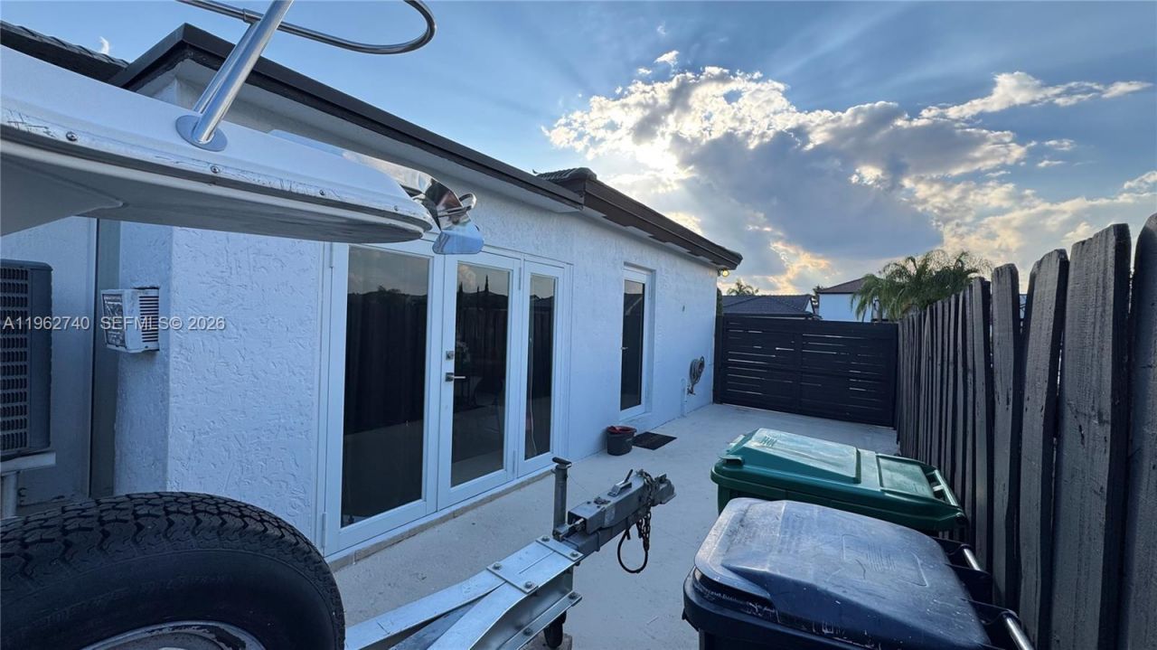 18161 SW 142nd Pl, Miami, FL 33177 Photo