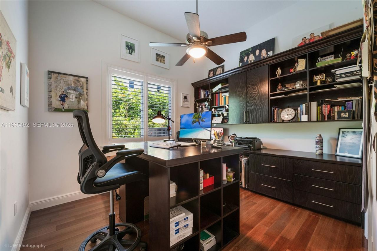 8050 SW 175th St , Palmetto Bay, FL 33157 Photo