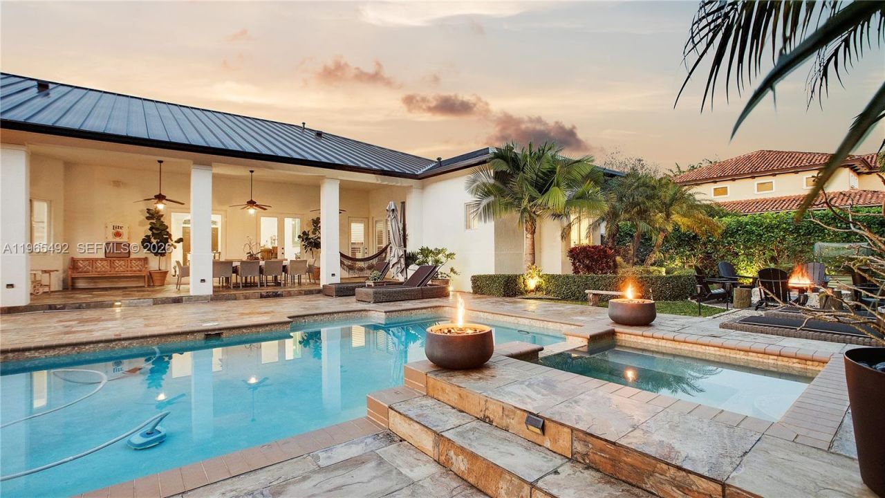 8050 SW 175th St , Palmetto Bay, FL 33157 Photo