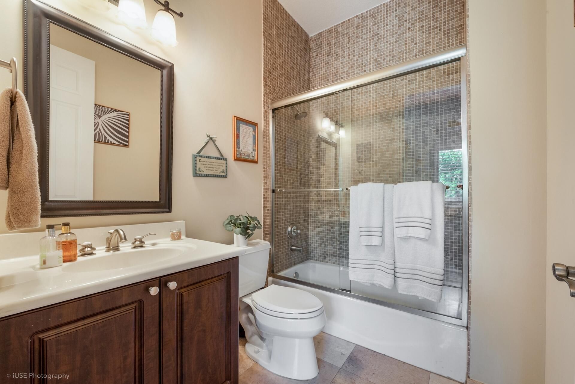 8050 SW 175th St, Palmetto Bay, FL 33157 Photo