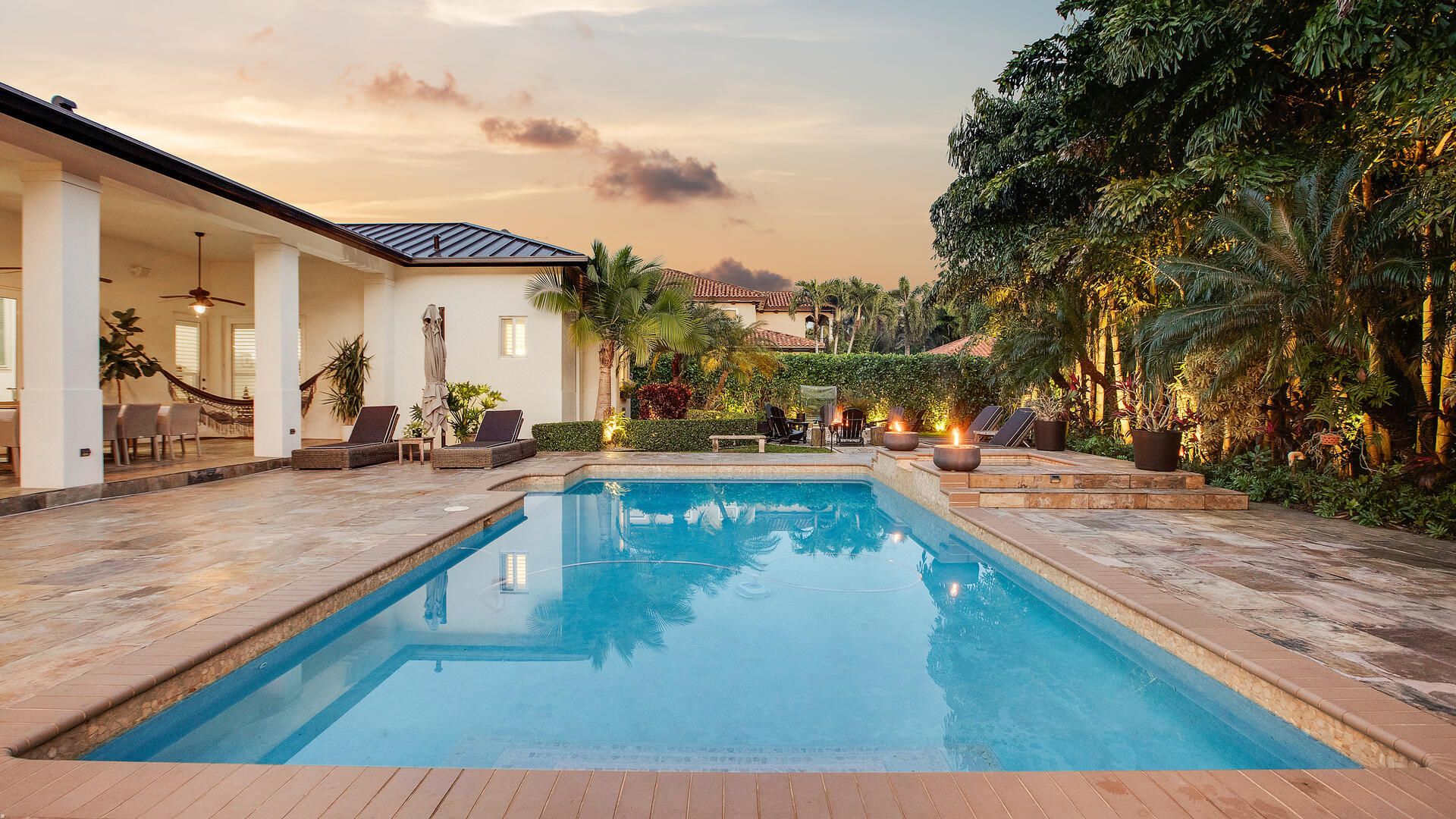 8050 SW 175th St, Palmetto Bay, FL 33157 Photo