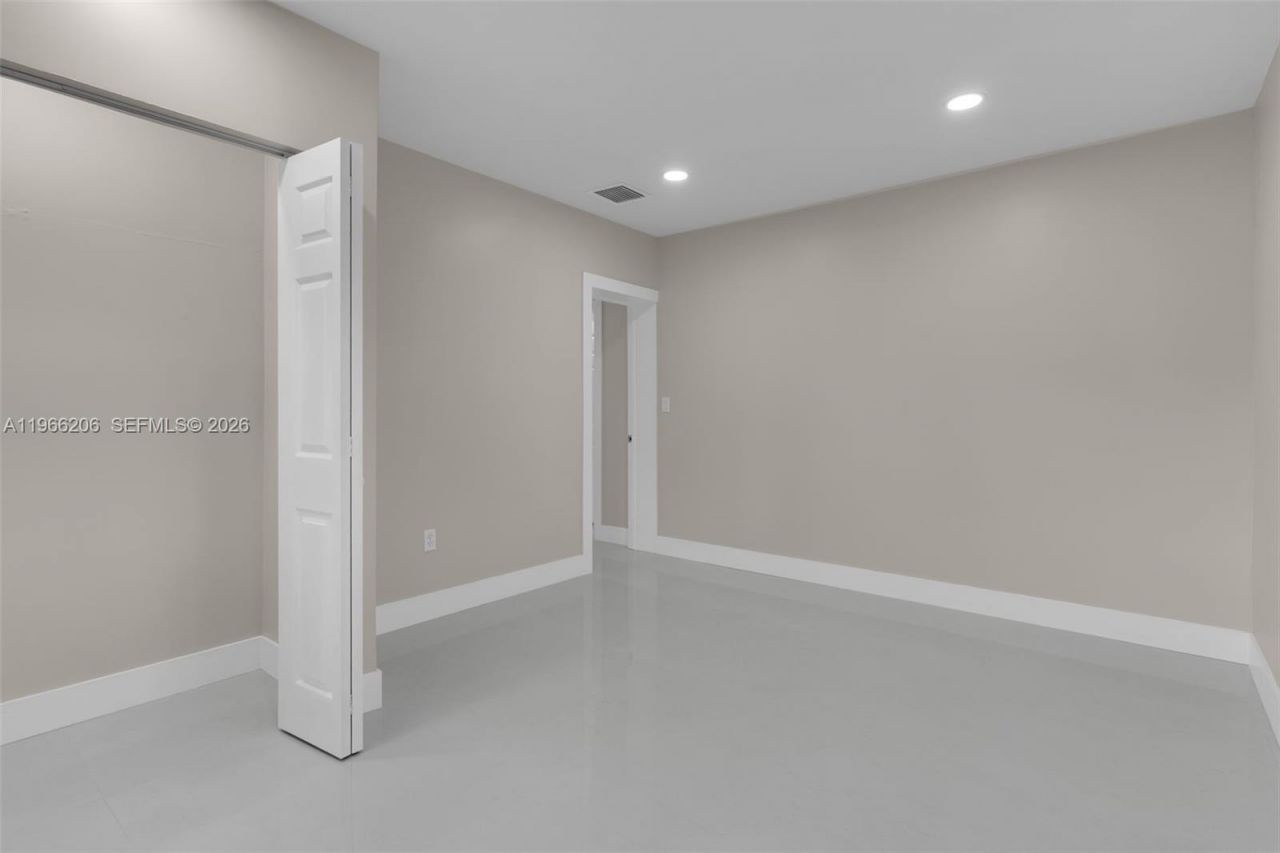 18765 SW 316th Ter, Homestead, FL 33030 Photo