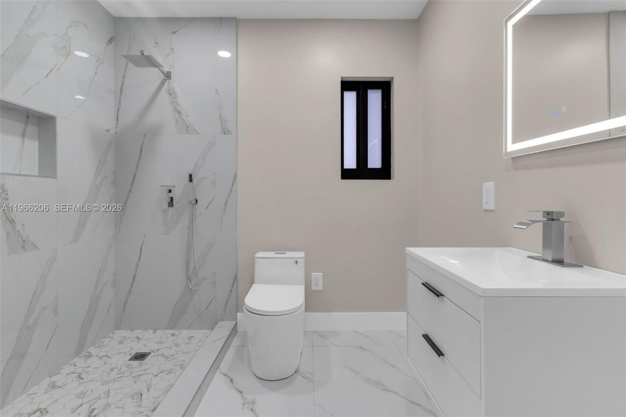 18765 SW 316th Ter, Homestead, FL 33030 Photo