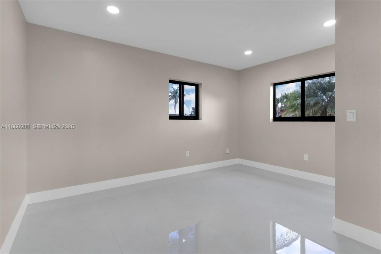 18765 SW 316th Ter, Homestead, FL 33030 Photo