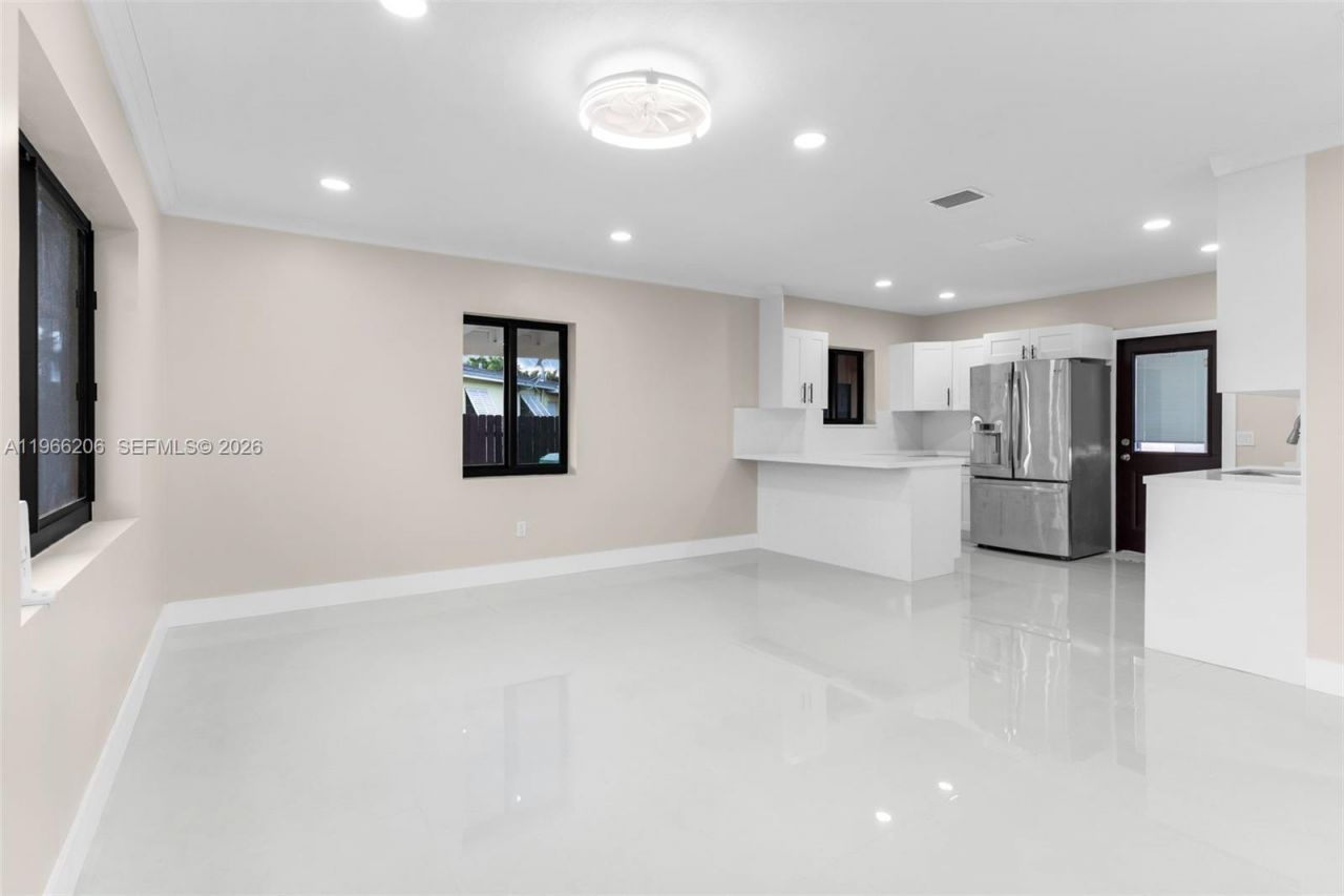 18765 SW 316th Ter, Homestead, FL 33030 Photo