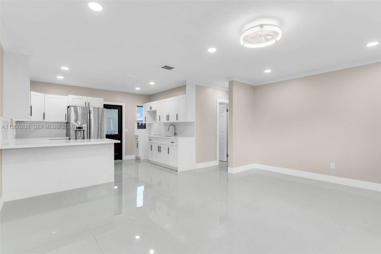 18765 SW 316th Ter, Homestead, FL 33030 Photo