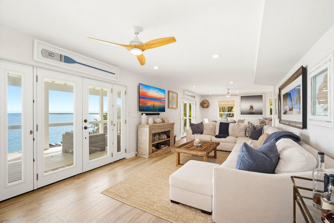 77 Bay Drive, Saddle Bunch, FL 33040 Photo